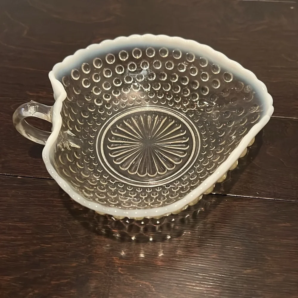 Vintage Fenton leaf shaped dish